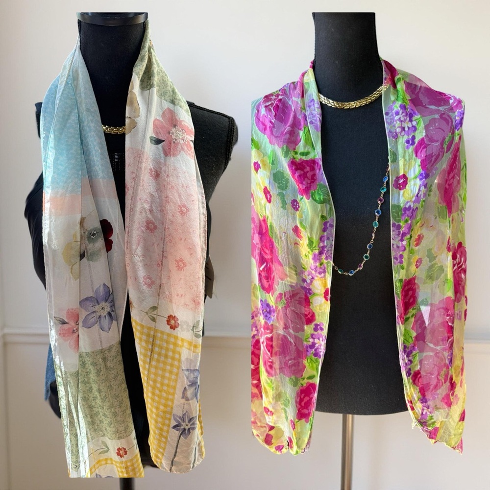 Vintage Designer summer weight silk scarfs EUC‎ no tags